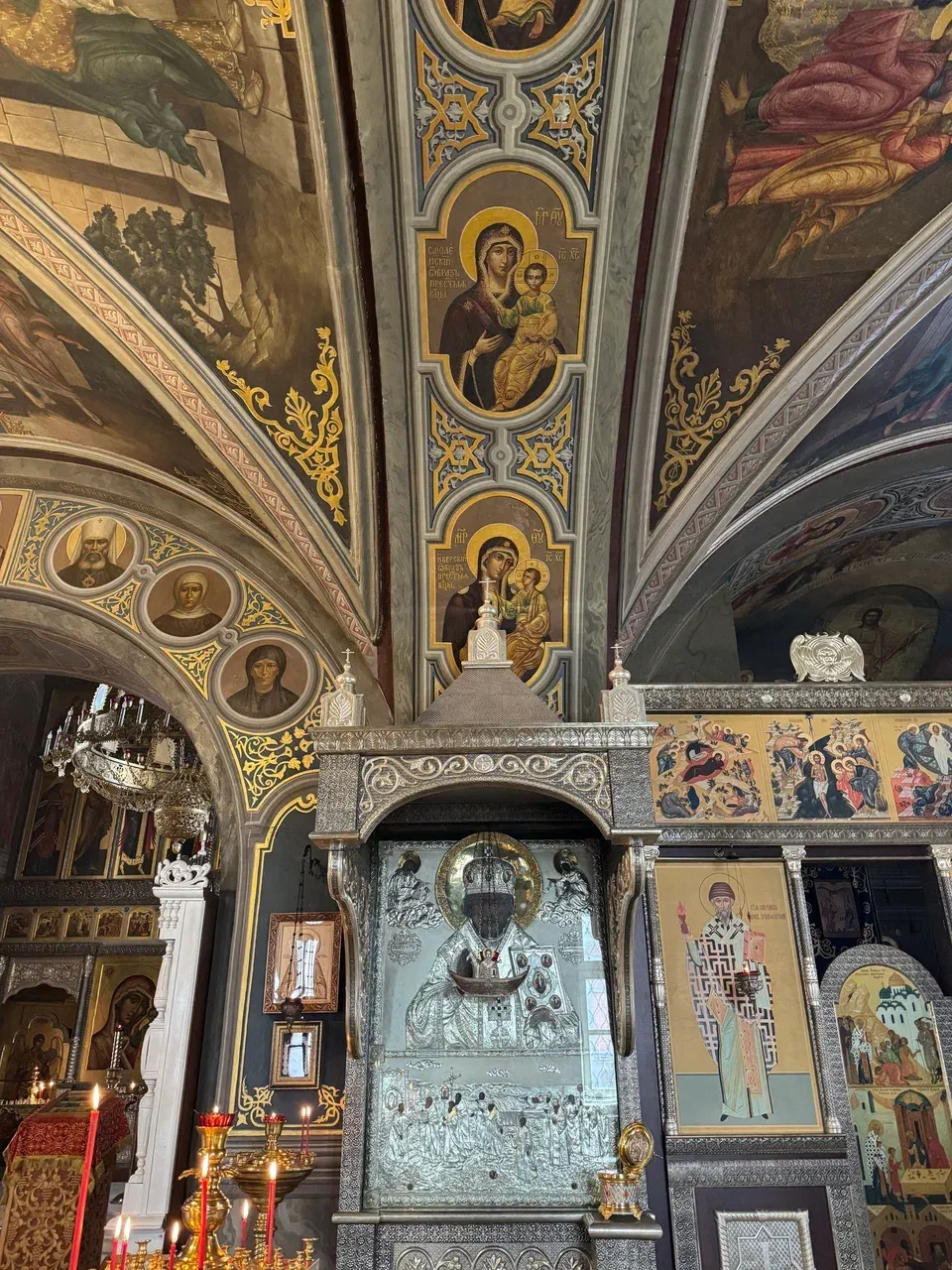 Храм святителя Николая в Подкопаях