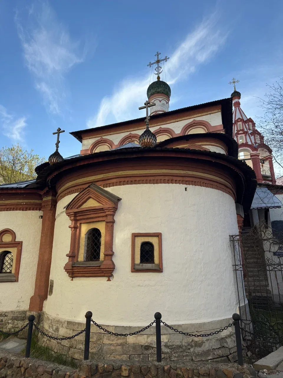 Храм Трех Святителей на Кулишках